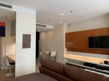 ** HOT ** Noble Remix ให้เช่า ในราคาเพียง 20,000บาท/เดือน 1 ห้องนอน 44ตรม. ชั้นสูง++ วิวสวย ห้องใหญ่อยู่สบาย คอนโดเสย BTS ทองหล่อ เฟอร์นิเจอร์ครบพร้อมเข้าอยู่