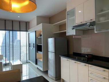 ** HOT ** Noble Remix ให้เช่า ในราคาเพียง 35, 000บาท/เดือน 1 ห้องนอน 34ตรม. ชั้นสูง++ วิวสวย ห้องใหญ่อยู่สบาย คอนโดเสย BTS ทองหล่อ เฟอร์นิเจอร์ครบพร้อมเข้าอยู่