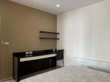 ** HOT ** Noble Remix ให้เช่า ในราคาเพียง 35, 000บาท/เดือน 1 ห้องนอน 34ตรม. ชั้นสูง++ วิวสวย ห้องใหญ่อยู่สบาย คอนโดเสย BTS ทองหล่อ เฟอร์นิเจอร์ครบพร้อมเข้าอยู่