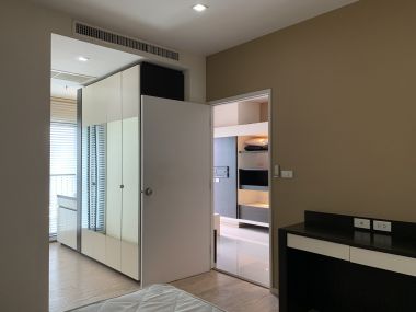 ** HOT ** Noble Remix ให้เช่า ในราคาเพียง 35, 000บาท/เดือน 1 ห้องนอน 34ตรม. ชั้นสูง++ วิวสวย ห้องใหญ่อยู่สบาย คอนโดเสย BTS ทองหล่อ เฟอร์นิเจอร์ครบพร้อมเข้าอยู่