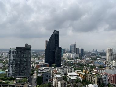 ** HOT ** Noble Remix ให้เช่า ในราคาเพียง 35, 000บาท/เดือน 1 ห้องนอน 34ตรม. ชั้นสูง++ วิวสวย ห้องใหญ่อยู่สบาย คอนโดเสย BTS ทองหล่อ เฟอร์นิเจอร์ครบพร้อมเข้าอยู่