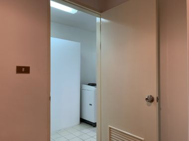 ขาย/เช่า!! Baan Suanpetch 2 ห้องนอน 140 ตรม. ราคา 23,600,000 ใกล้ BTS พร้อมพงษ์ เช่าเพียง 50,000 บาท/เดือน เฟอร์นิเจอร์ครบพร้อมเข้าอยู่