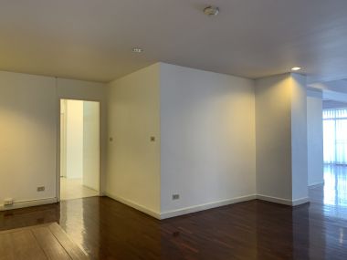 ปล่อยเช่า! La Cascade ในราคาเพียง 150,000บาท/เดือน 4 ห้องนอน 3 ห้องน้ำ ขนาด 363ตรม. ใกล้รถไฟฟ้า BTS ทองหล่อ เฟอร์นิเจอร์ครบพร้อมเข้าอยู่