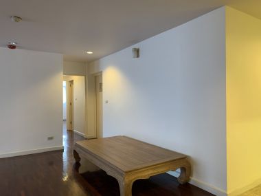 ปล่อยเช่า! La Cascade ในราคาเพียง 150,000บาท/เดือน 4 ห้องนอน 3 ห้องน้ำ ขนาด 363ตรม. ใกล้รถไฟฟ้า BTS ทองหล่อ เฟอร์นิเจอร์ครบพร้อมเข้าอยู่