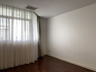 ปล่อยเช่า! La Cascade ในราคาเพียง 150,000บาท/เดือน 4 ห้องนอน 3 ห้องน้ำ ขนาด 363ตรม. ใกล้รถไฟฟ้า BTS ทองหล่อ เฟอร์นิเจอร์ครบพร้อมเข้าอยู่