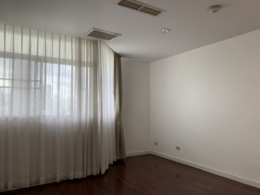 ปล่อยเช่า! La Cascade ในราคาเพียง 150,000บาท/เดือน 4 ห้องนอน 3 ห้องน้ำ ขนาด 363ตรม. ใกล้รถไฟฟ้า BTS ทองหล่อ เฟอร์นิเจอร์ครบพร้อมเข้าอยู่