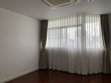 ปล่อยเช่า! La Cascade ในราคาเพียง 150,000บาท/เดือน 4 ห้องนอน 3 ห้องน้ำ ขนาด 363ตรม. ใกล้รถไฟฟ้า BTS ทองหล่อ เฟอร์นิเจอร์ครบพร้อมเข้าอยู่