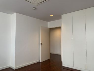 ปล่อยเช่า! La Cascade ในราคาเพียง 150,000บาท/เดือน 4 ห้องนอน 3 ห้องน้ำ ขนาด 363ตรม. ใกล้รถไฟฟ้า BTS ทองหล่อ เฟอร์นิเจอร์ครบพร้อมเข้าอยู่