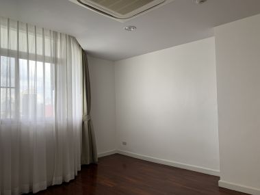 ปล่อยเช่า! La Cascade ในราคาเพียง 150,000บาท/เดือน 4 ห้องนอน 3 ห้องน้ำ ขนาด 363ตรม. ใกล้รถไฟฟ้า BTS ทองหล่อ เฟอร์นิเจอร์ครบพร้อมเข้าอยู่