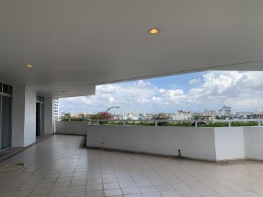 ปล่อยเช่า! La Cascade ในราคาเพียง 150,000บาท/เดือน 4 ห้องนอน 3 ห้องน้ำ ขนาด 363ตรม. ใกล้รถไฟฟ้า BTS ทองหล่อ เฟอร์นิเจอร์ครบพร้อมเข้าอยู่