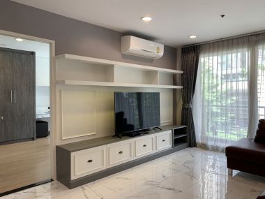 คอนโดให้เช่า Serene Place Sukhumvit 24 ขนาด 2 ห้องนอน 2 ห้องน้ำ 80 ตรม. ใกล้ BTS พร้อมพงษ์ เฟอร์นิเจอร์ครบพร้อมเข้าอยู่