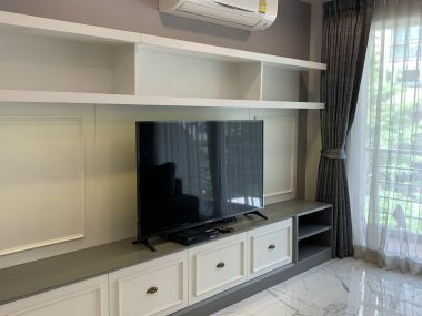 คอนโดให้เช่า Serene Place Sukhumvit 24 ขนาด 2 ห้องนอน 2 ห้องน้ำ 80 ตรม. ใกล้ BTS พร้อมพงษ์ เฟอร์นิเจอร์ครบพร้อมเข้าอยู่