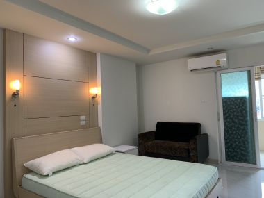 Hot Deal!! คอนโดให้เช่า Happy Condo Ratchada 18 เพียง 7,000บาท/เดือน สตูิโอ 1 ห้องน้ำ 28ตรม. ใกล้ MRT ห้วยขวาง เฟอร์นิเจอร์ครบพร้อมเข้าอยู่