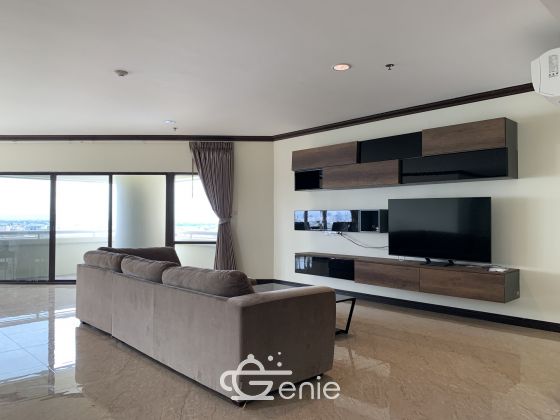 ปล่อยเช่า! !! Central City East Tower ในราคาเพียง 32,000บาท/เดือน 2 ห้องนอน 2 ห้องน้ำ 135ตรม. ใกล้ BTS บางนา เฟอร์นิเจอร์ครบพร้อมเข้าอยู่