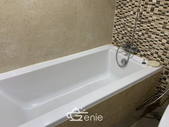 ปล่อยเช่า! !! Central City East Tower ในราคาเพียง 32,000บาท/เดือน 2 ห้องนอน 2 ห้องน้ำ 135ตรม. ใกล้ BTS บางนา เฟอร์นิเจอร์ครบพร้อมเข้าอยู่