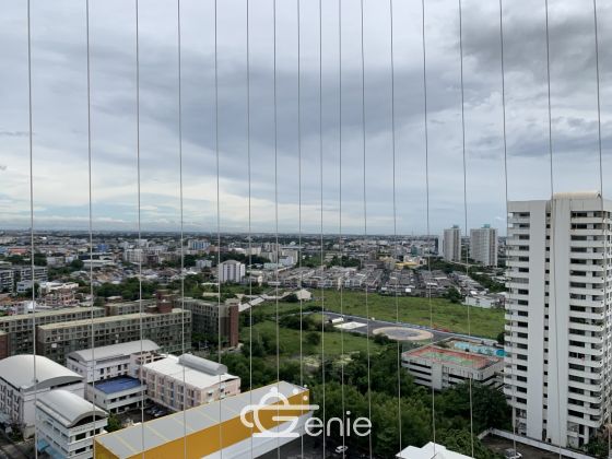 ปล่อยเช่า! !! Central City East Tower ในราคาเพียง 32,000บาท/เดือน 2 ห้องนอน 2 ห้องน้ำ 135ตรม. ใกล้ BTS บางนา เฟอร์นิเจอร์ครบพร้อมเข้าอยู่