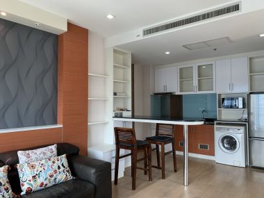 Hot Deal! ! ! For rent! at Noble Refine 1 Bedroom 1 Bathroom 32, 000THB/month Fully furnished (can negotiate)