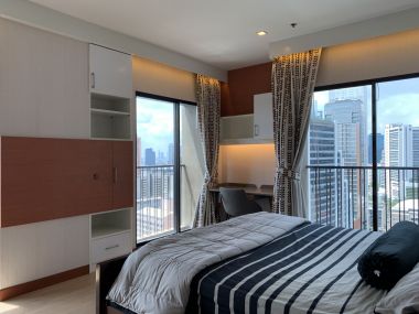 Hot Deal! ! ! For rent! at Noble Refine 1 Bedroom 1 Bathroom 32, 000THB/month Fully furnished (can negotiate)