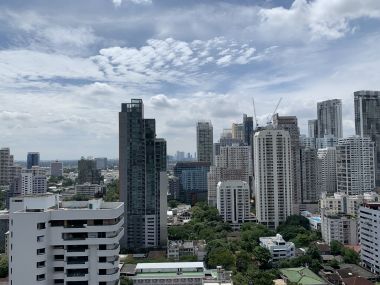 Hot Deal! ! ! For rent! at Noble Refine 1 Bedroom 1 Bathroom 32, 000THB/month Fully furnished (can negotiate)