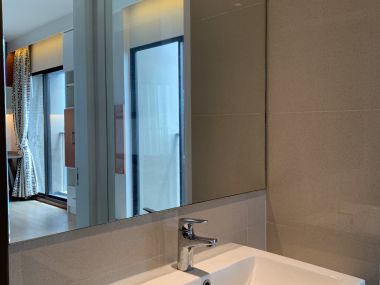 Hot Deal! ! ! For rent! at Noble Refine 1 Bedroom 1 Bathroom 32, 000THB/month Fully furnished (can negotiate)