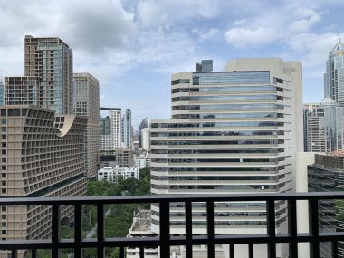 For sale at MUNIQ Langsuan 1 Bedroom 1 Bathroom 17,500,000MB Fully furnished