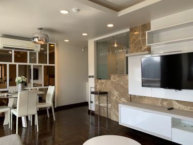 For Sale/Rent at Sukhumvit Park 2 Bedroom 1 Bathroom Sale 6,210,000 THB Rent 28,000THB/month Fully furnished