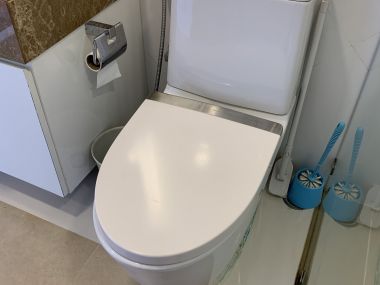 For Sale/Rent at Sukhumvit Park 2 Bedroom 1 Bathroom Sale 6,210,000 THB Rent 28,000THB/month Fully furnished