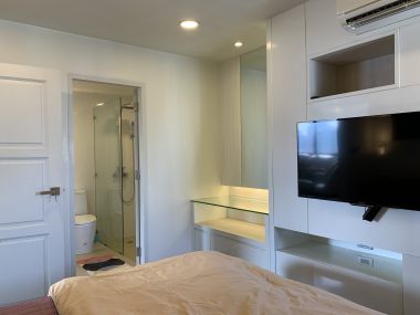 For Sale/Rent at Sukhumvit Park 2 Bedroom 1 Bathroom Sale 6,210,000 THB Rent 28,000THB/month Fully furnished