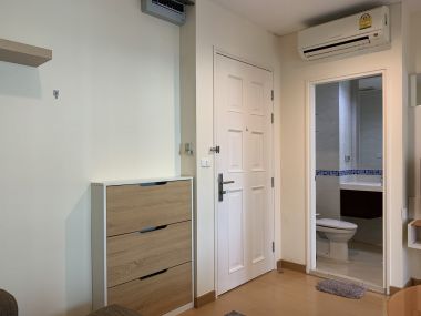 For rent at Life @Sukhumvit 65 1 Bedroom 1 Bathroom 15,000THB/month Fully furnished (can negotiate)