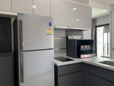 For rent at Wyne by Sansiri 1 Bedroom 1 Bathroom size 30 sqm. 22th Floor 16,000THB/month Fully furnished