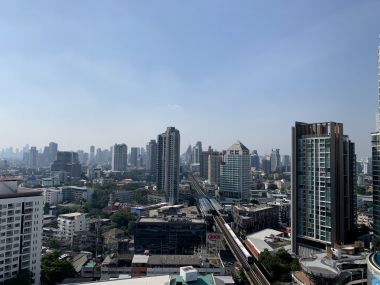 For rent at Wyne by Sansiri 1 Bedroom 1 Bathroom size 30 sqm. 22th Floor 16,000THB/month Fully furnished