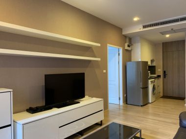 Hot Deal! ! ! For rent! at Noble Refine 1 Bedroom 1 Bathroom 35,000THB/month Fully furnished (can negotiate)