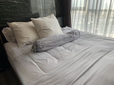 ราคาพิเศษ The Base Park West ให้เช่า ในราคาเพียง 15,000บาท/เดือน 1 ห้องนอน 30ตรม ใกล้ BTS พระโขนง เฟอร์นิเจอร์ครบพร้อมเข้าอยู่
