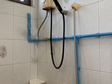 ขาย! บ้านเดี่ยวใจกลางเมือง 3 ชั้น 6 ห้องนอน 6 ห้องน้ำ 1 ห้องแม่บ้าน จอดรถ 3 คัน ขนาด 111 ตรว.  พื้นที่ใช้สอย 500 ตรม. เพียง 16,500,000 บาท