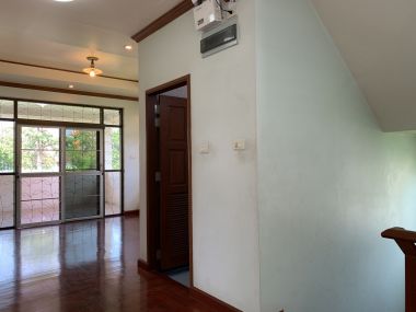 ขาย! บ้านเดี่ยวใจกลางเมือง 3 ชั้น 6 ห้องนอน 6 ห้องน้ำ 1 ห้องแม่บ้าน จอดรถ 3 คัน ขนาด 111 ตรว.  พื้นที่ใช้สอย 500 ตรม. เพียง 16,500,000 บาท