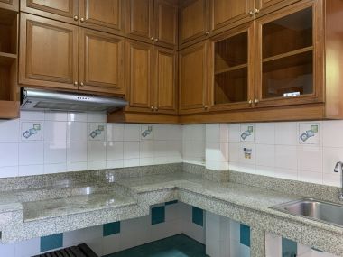 ขาย! บ้านเดี่ยวใจกลางเมือง 3 ชั้น 6 ห้องนอน 6 ห้องน้ำ 1 ห้องแม่บ้าน จอดรถ 3 คัน ขนาด 111 ตรว.  พื้นที่ใช้สอย 500 ตรม. เพียง 16,500,000 บาท