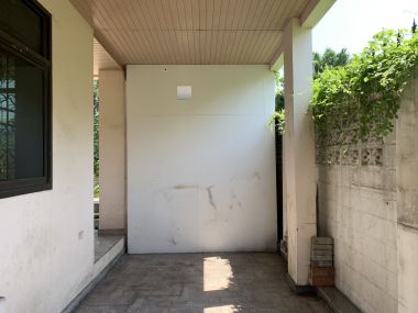 ขาย! บ้านเดี่ยวใจกลางเมือง 3 ชั้น 6 ห้องนอน 6 ห้องน้ำ 1 ห้องแม่บ้าน จอดรถ 3 คัน ขนาด 111 ตรว.  พื้นที่ใช้สอย 500 ตรม. เพียง 16,500,000 บาท