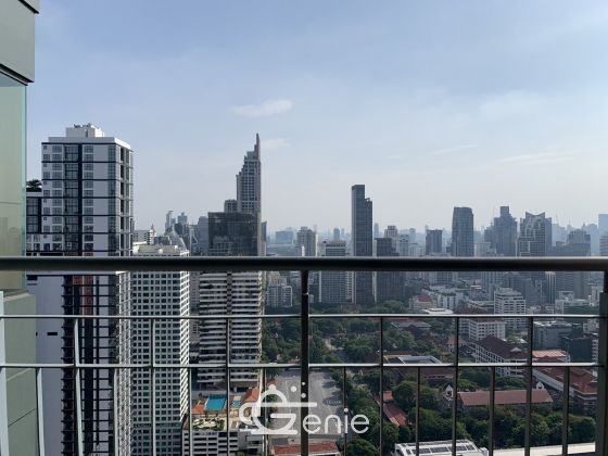 ** ขาย! ** Villa Asoke พร้อมให้คุณเป็นเจ้าของ เพียง 25,700,000 บาท รวมค่าใช้จ่ายทุกอย่าง ชั้นสูง 3 ห้องนอน ขนาด 150ตรม. ใกล้ MRT เพชรบุรี เฟอร์นิเจอร์ครบพร้อมเข้าอยู่