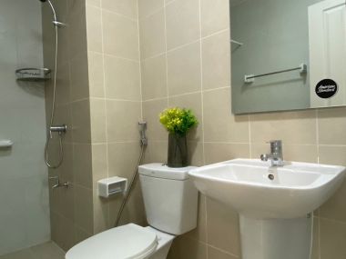 Good Deal Parkland Lite Paknam only 300m. from BTS Paknam only 1.45 MB ( to Siam only 35 mins)