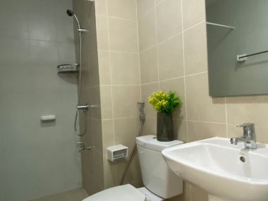 Good Deal Parkland Lite Paknam only 300m. from BTS Paknam only 1.45 MB ( to Siam only 35 mins)