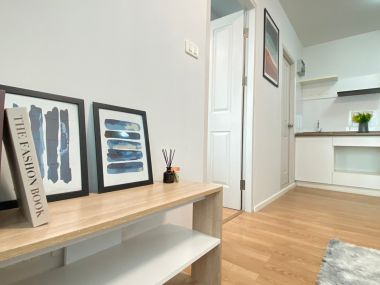 Good Deal Parkland Lite Paknam only 300m. from BTS Paknam only 1.45 MB ( to Siam only 35 mins)