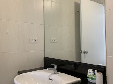 For rent at 49 Plus one 1 Bedroom 1 Bathroom 20,000THB/month Fully furnished