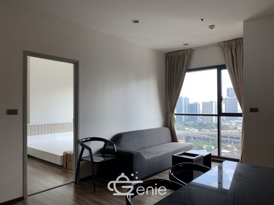 For rent at Wyne by Sansiri 2 Bedroom 2 Bathroom size 62 sqm. 23th Floor 30,000THB/month Fully furnished