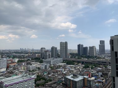 For rent at Wyne by Sansiri 2 Bedroom 2 Bathroom size 62 sqm. 23th Floor 30,000THB/month Fully furnished