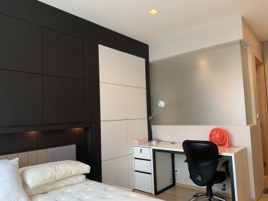 For rent at Siri at Sukhumvit 1 Bedroom 1 Bathroom 42,000THB/month Fully furnished (can negotiable)