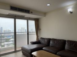 For Rent! at The Waterford Diamond 2 Bedroom 1 Bathroom 83 Sqm. 35,000THB/Month Fully furnished