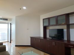 For Rent! at The Waterford Diamond 2 Bedroom 1 Bathroom 83 Sqm. 35,000THB/Month Fully furnished
