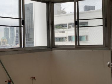 ** ขาย!! ** The Waterford Diamond พร้อมให้คุณเป็นเจ้าของ เพียง 13,600,000บาท ค่าโอนคนละครึ่ง ห้องใหญ่ อยู่สบาย 3 ห้องนอน 3 ห้องน้ำ 144.4ตรม. ใกล้ BTS ทองหล่อ เฟอร์นิเจอร์ครบพร้อมเข้าอยู่