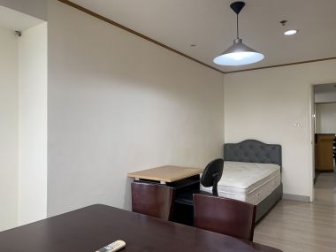 ** ขาย!! ** The Waterford Diamond พร้อมให้คุณเป็นเจ้าของ เพียง 13,600,000บาท ค่าโอนคนละครึ่ง ห้องใหญ่ อยู่สบาย 3 ห้องนอน 3 ห้องน้ำ 144.4ตรม. ใกล้ BTS ทองหล่อ เฟอร์นิเจอร์ครบพร้อมเข้าอยู่