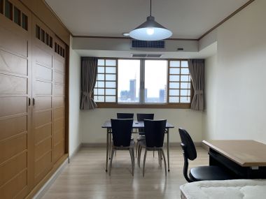 ** ขาย!! ** The Waterford Diamond พร้อมให้คุณเป็นเจ้าของ เพียง 13,600,000บาท ค่าโอนคนละครึ่ง ห้องใหญ่ อยู่สบาย 3 ห้องนอน 3 ห้องน้ำ 144.4ตรม. ใกล้ BTS ทองหล่อ เฟอร์นิเจอร์ครบพร้อมเข้าอยู่